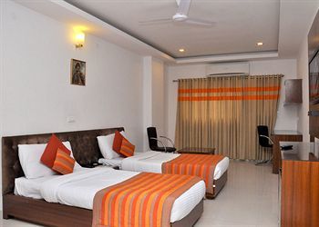 Dwarka Palace Samalkha Exterior foto